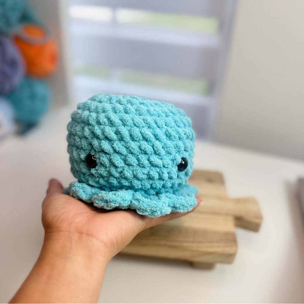 Octopus Plushie Sea Blue Handmade Crochet Kawaii Desk Soft Chenille Amigurumi
